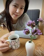 性感骚妈展示骚逼