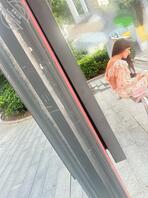 裸背美女穿的真凉快2