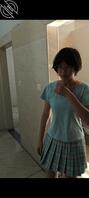 厕所偷拍白虎jk短发妹，完美露脸2