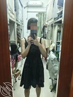 侄女周末过来要穿的衣服让我帮她选1