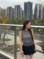 偷拍女友生活照0