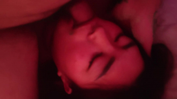 在国内玩缅甸人妻打坦克，技术好的不行。随便玩弄