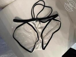 (原创)看见老妈在晒衣服,忍不住就把她在阳台强干了,结果妈妈半夜离家出走2