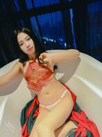 李冰冰母狗来喽~想被草到翻白眼被内射1