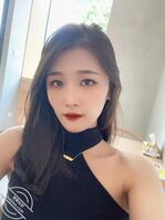 大脸盘子骚逼求操