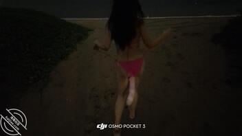 衣服一脱，就是露出2