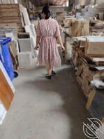 裙底风光,老板娘被我偷拍啦,露内裤了,就是不够骚气。1