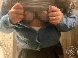 商场厕所露出，第一次好紧张0