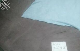 (原创)得知老爸不在家后,把老妈操的大喊救命,最后内射了她。2