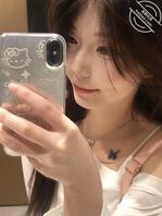 纹了个纹身，好像更骚了，爸爸们想怎么玩游佳雨这个肉便器呢，想被爸爸们凌辱2