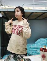 爸爸今天要求我陪他打羽毛球还必须穿裙子1