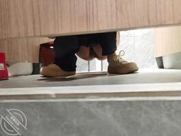 厕所偷拍美女同事小徐(这个叫什么逼)持续更新中