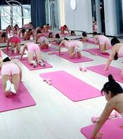 (原创)舍管阿姨32：今天抱了舍管阿姨一下