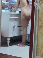 骚妈逼又痒了穿开裆裤去上班2