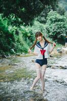 白丝、jk、泳装死库水、玉足、萝莉和西瓜，你们喜欢吃哪个？1