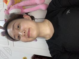 请大家看看我的表姐长得怎么样1