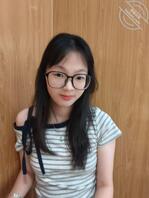 眼镜母狗就不该穿衣服出门0