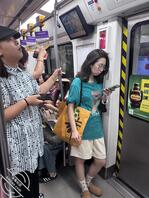 （已成年！）【街妹偷拍】第五弹 已成年！已成年！已成年！！！！！！