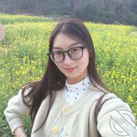 闷骚反差女大，会成为哪些哥哥的肉便器0