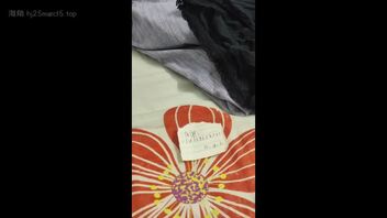 那天表哥刚走我就去操表嫂，让兄弟们一起欣赏一下骚表嫂