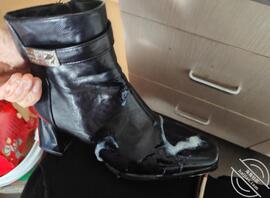 骚姑妈的靴子就是我的飞机杯