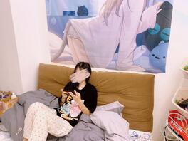 喝点酒回来上头了,对着我妹洗澡变态的撸了一发,真他妈刺激1