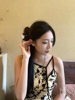 本人投稿我叫宁欣，大四。喜欢叔叔，性欲强喜欢自慰被羞辱评价，会挑刺激的约2