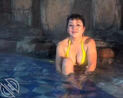 熟女妈妈母亲泡温泉1