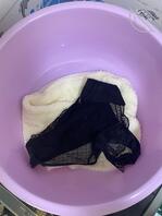 (原创真实)今天射在了我姐换下来的内裤上…0