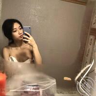 朋友的大学女友成为了我的情人,口爆颜射瞬间必看!2