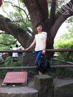 有没有人想看之前骚妈妈的照片 我重新发一下 这会分开类别发