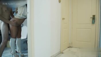 骚货给老公带绿帽