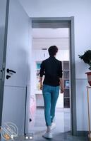 看到妹妹被别人操,你会怎么做2