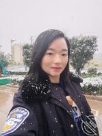 我妻子的制服自拍。0