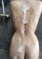 原创【22】本来是偷拍洗澡,估计把老妈伺候舒服了,顺便帮我洗了洗2