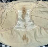 昨天姑妈没有换内裤，所以就没有更新，但是今天换了。2