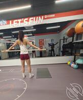 极品贴瑜伽裤夹的紧吗1