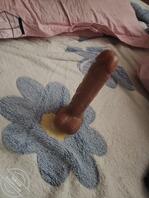 小姨子自慰勾引我，被我强上了，你们说她会不会和我老婆讲，下面是小姨的逼好2