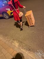 （41）火车站门口的骚货少妇1