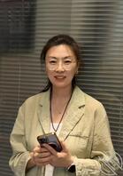 偷拍婶婶吴梣的大屁股