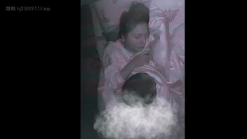 夜视拍摄骚妻和单单挑。不清楚随便看看，人妻少妇。