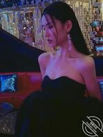 偷拍T模 骚狗anna上厕所 太模糊了看个感觉吧0