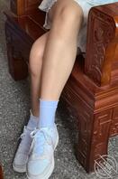 萝莉妹妹冰丝白袜可爱小裙子，清纯美腿勾引哥哥0