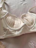 偷拍妹妹的丝袜1