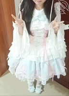 各位看个乐  周末发lo的求多多关注点赞0