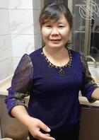 丈母娘来家里帮忙带孩子,天热不穿内衣,撞见自己自淫1