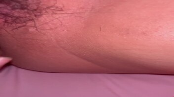 分享女友水逼。