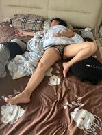 偷偷拍一下睡姿0