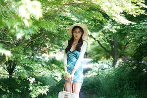 更新女大学生2