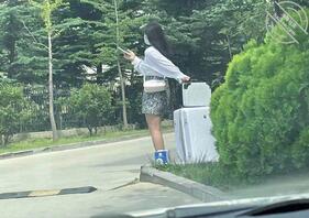 2接表妹回家,发现表妹越来越好看了2